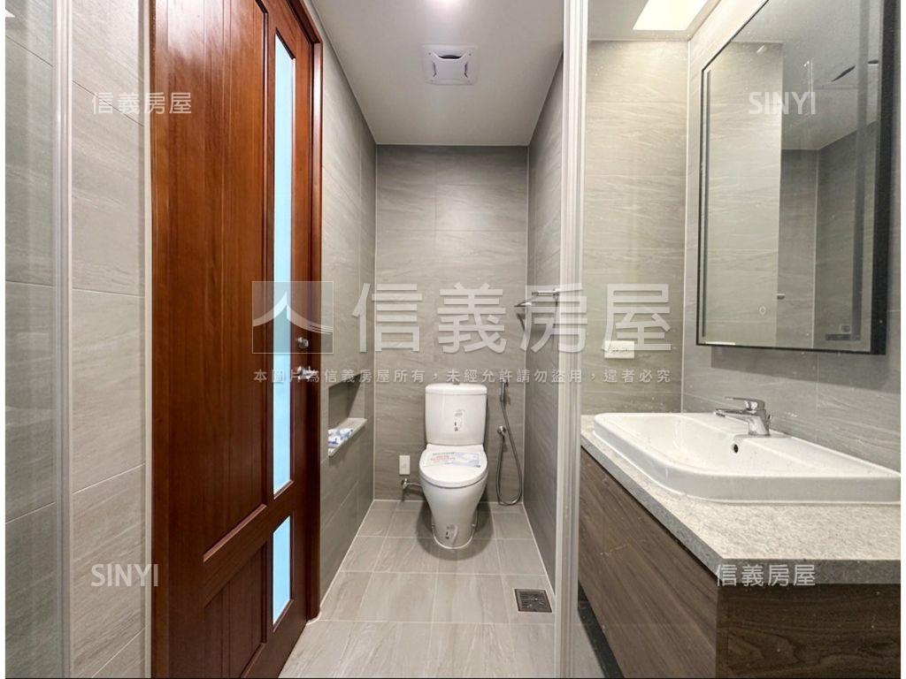 雙面採光悅河恬三房平車房屋室內格局與周邊環境