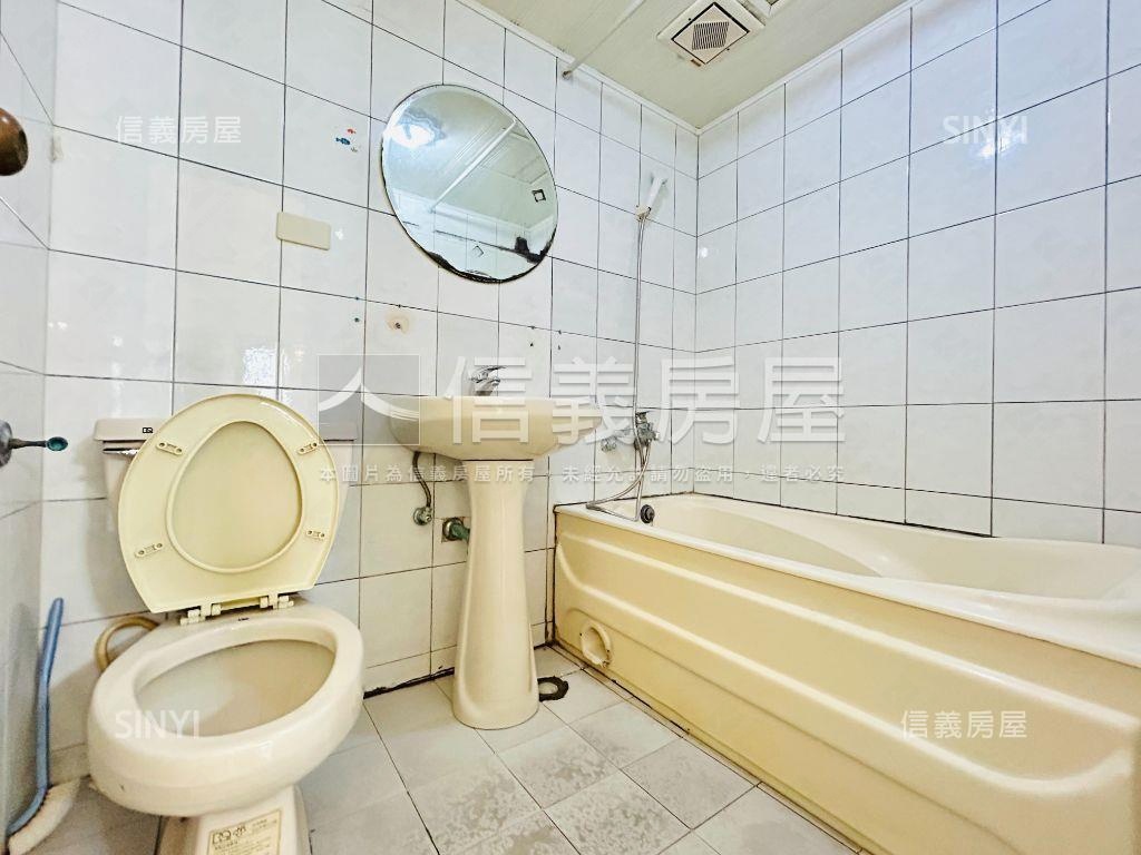 七字頭｜北區明亮三房車位房屋室內格局與周邊環境