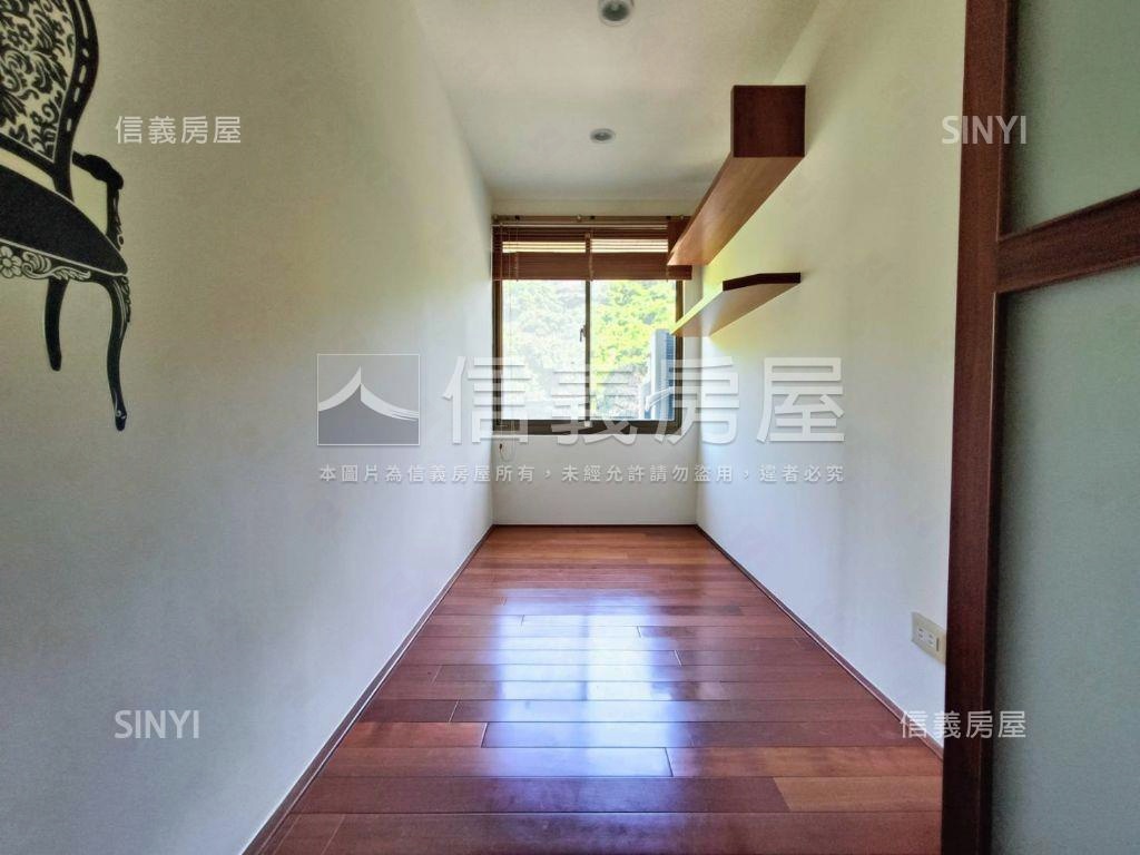 紅樹林低總價優質三房車位房屋室內格局與周邊環境