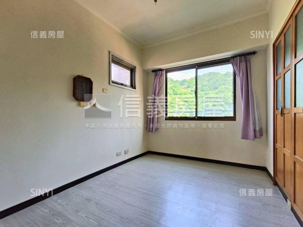 紅樹林低總價優質三房車位房屋室內格局與周邊環境