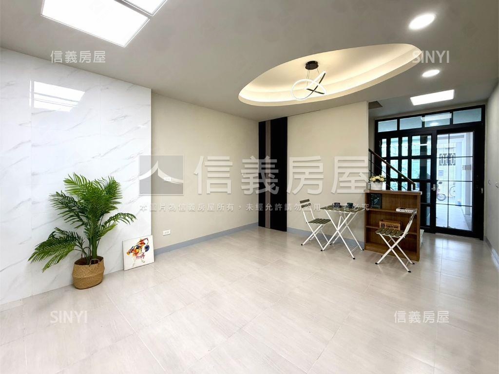 近南台南副都心車墅房屋室內格局與周邊環境