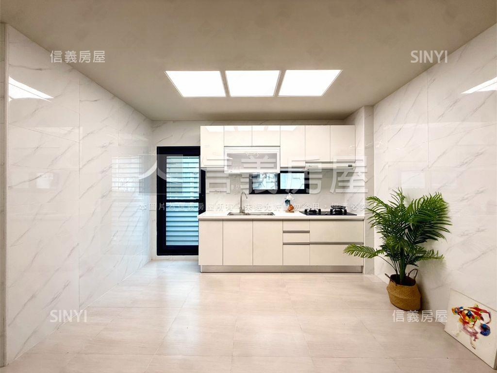 近南台南副都心車墅房屋室內格局與周邊環境