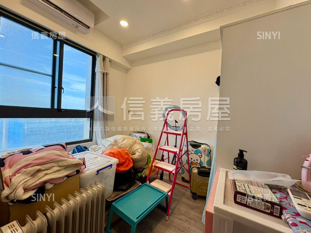 優質兩房一室有車位房屋室內格局與周邊環境