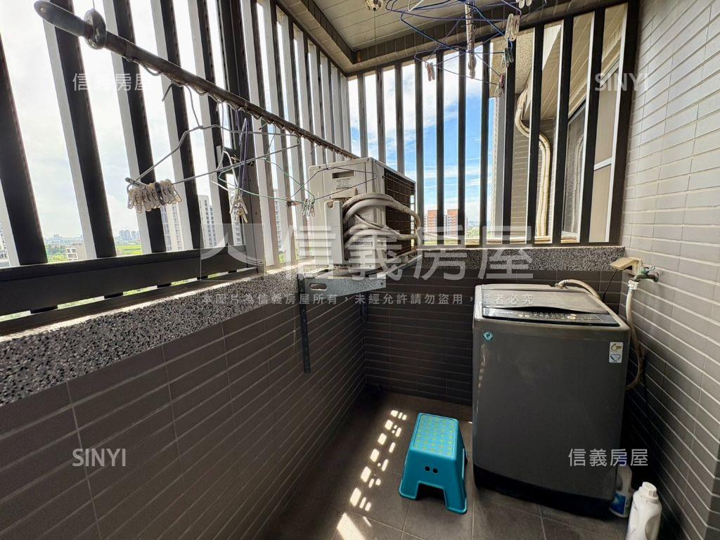優質兩房一室有車位房屋室內格局與周邊環境