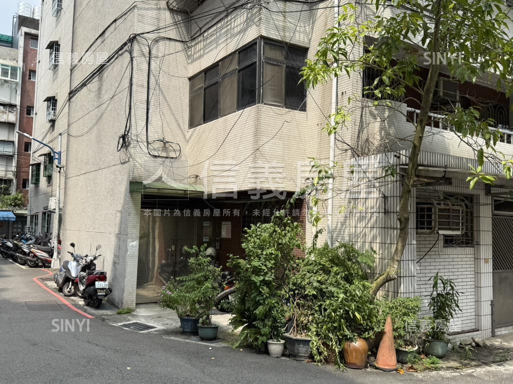 錦和商圈美麗一樓房屋室內格局與周邊環境