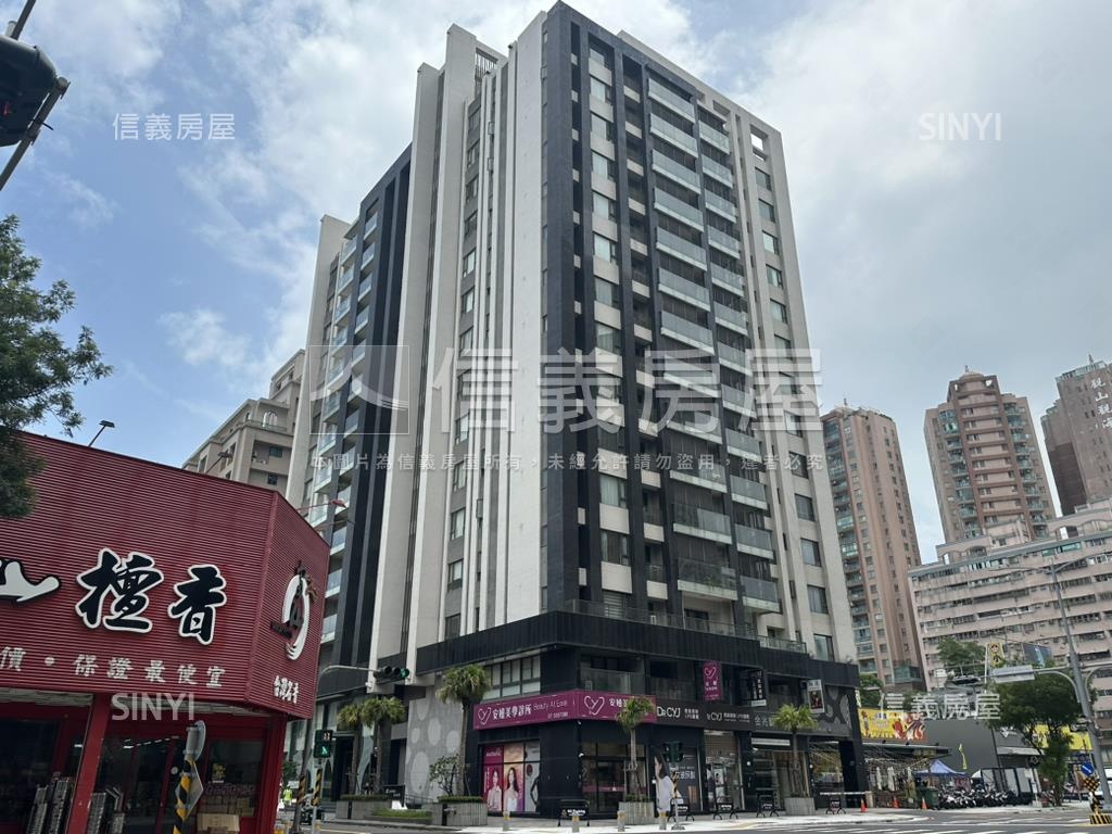 華夏路面寬三角窗店面房屋室內格局與周邊環境
