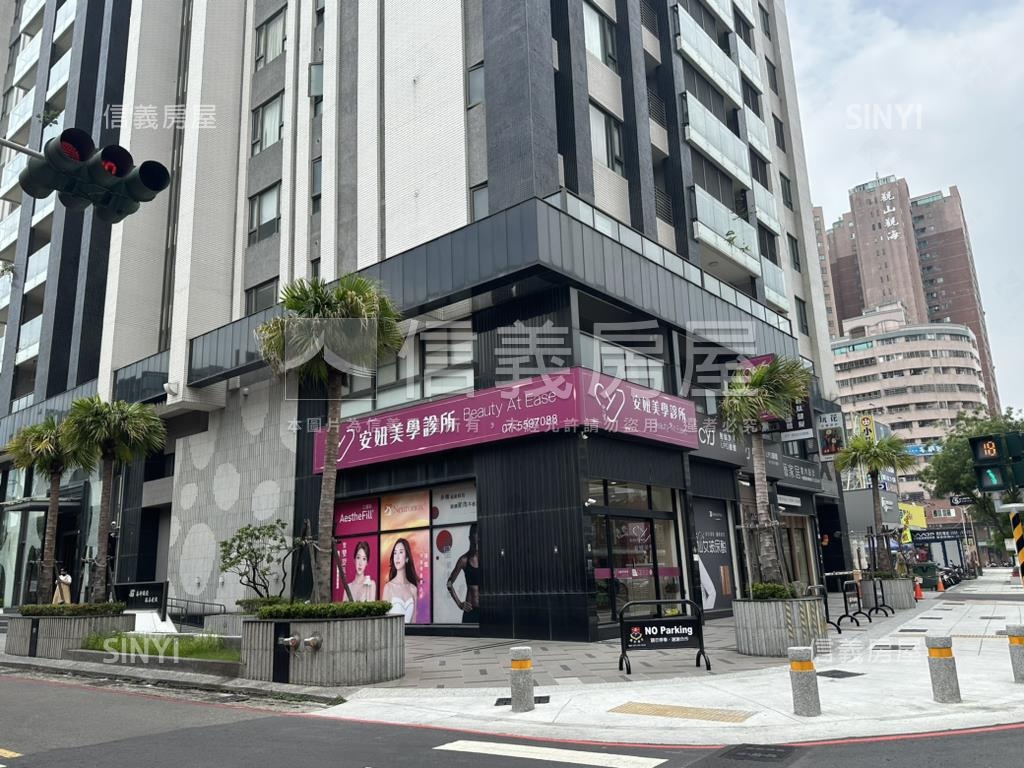 華夏路面寬三角窗店面房屋室內格局與周邊環境