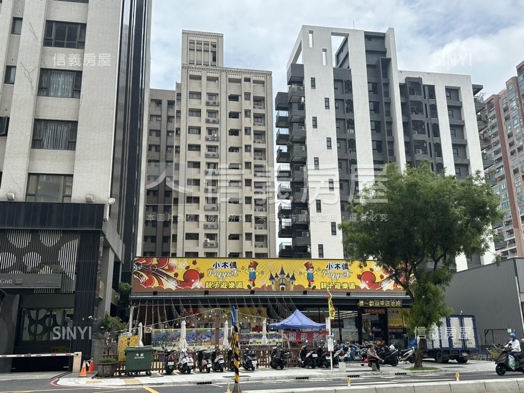 華夏路面寬三角窗店面房屋室內格局與周邊環境