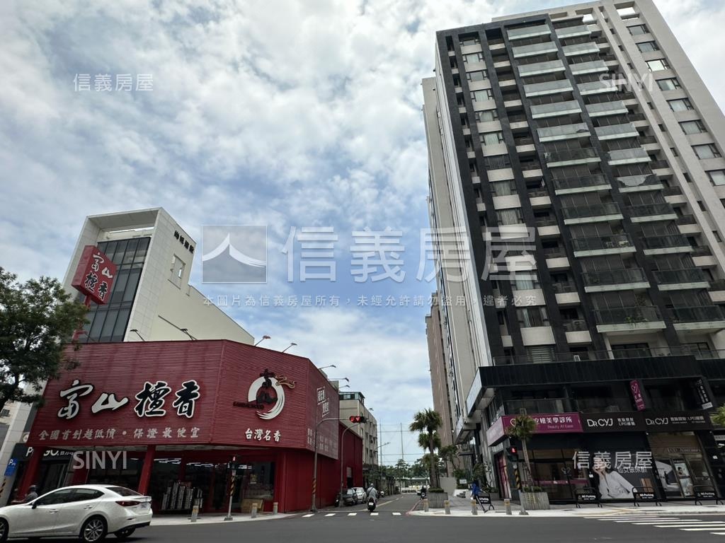 華夏路面寬三角窗店面房屋室內格局與周邊環境