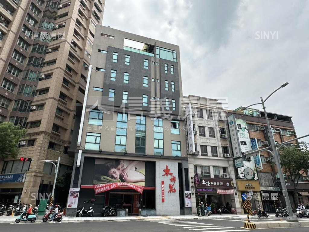 華夏路面寬三角窗店面房屋室內格局與周邊環境