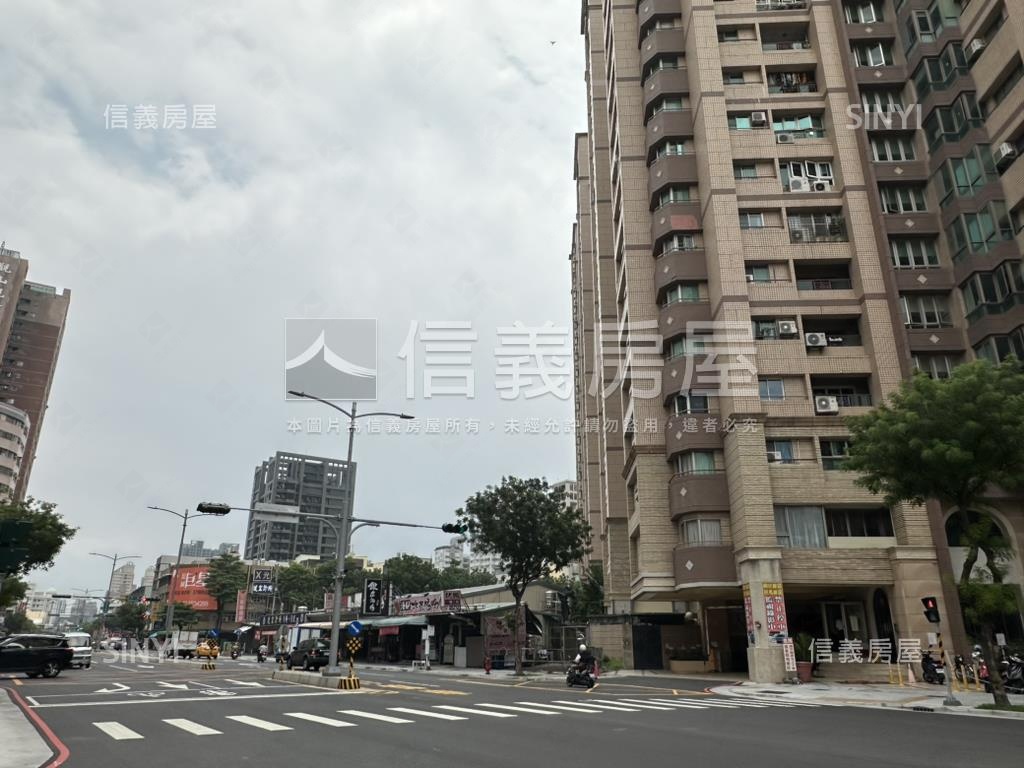 華夏路面寬三角窗店面房屋室內格局與周邊環境