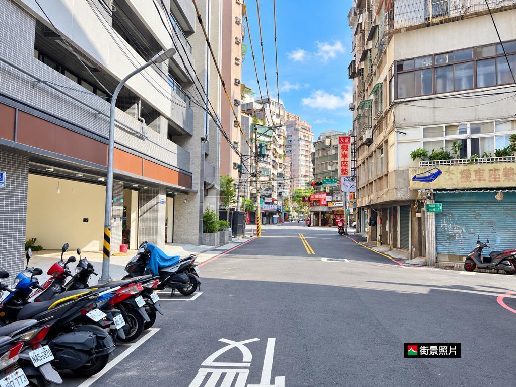 捷運～朗秀和風高樓層房屋室內格局與周邊環境