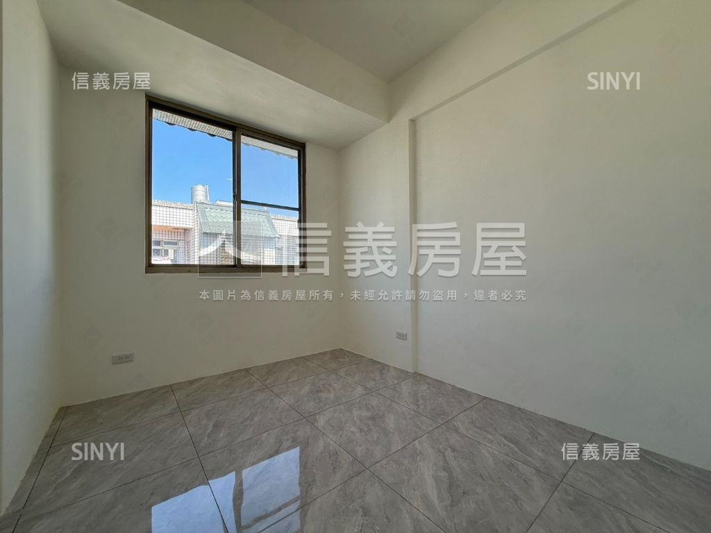 潭子重新整理美透天房屋室內格局與周邊環境