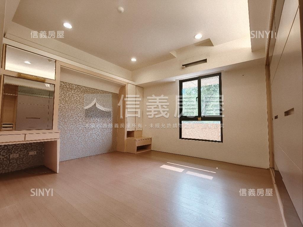 北美館綠意校景四房房屋室內格局與周邊環境