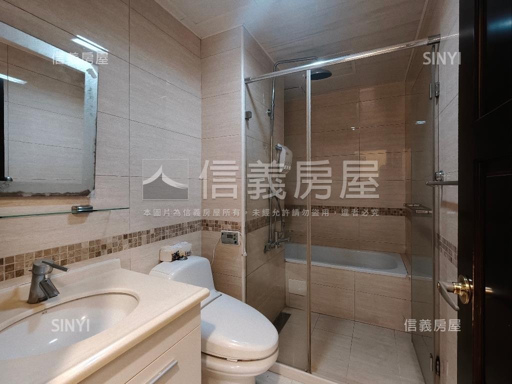 北美館綠意校景四房房屋室內格局與周邊環境