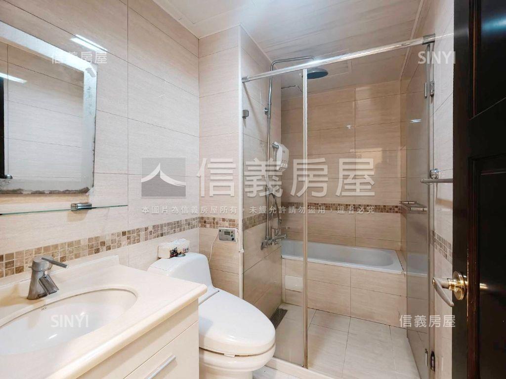 北美館綠意校景四房房屋室內格局與周邊環境