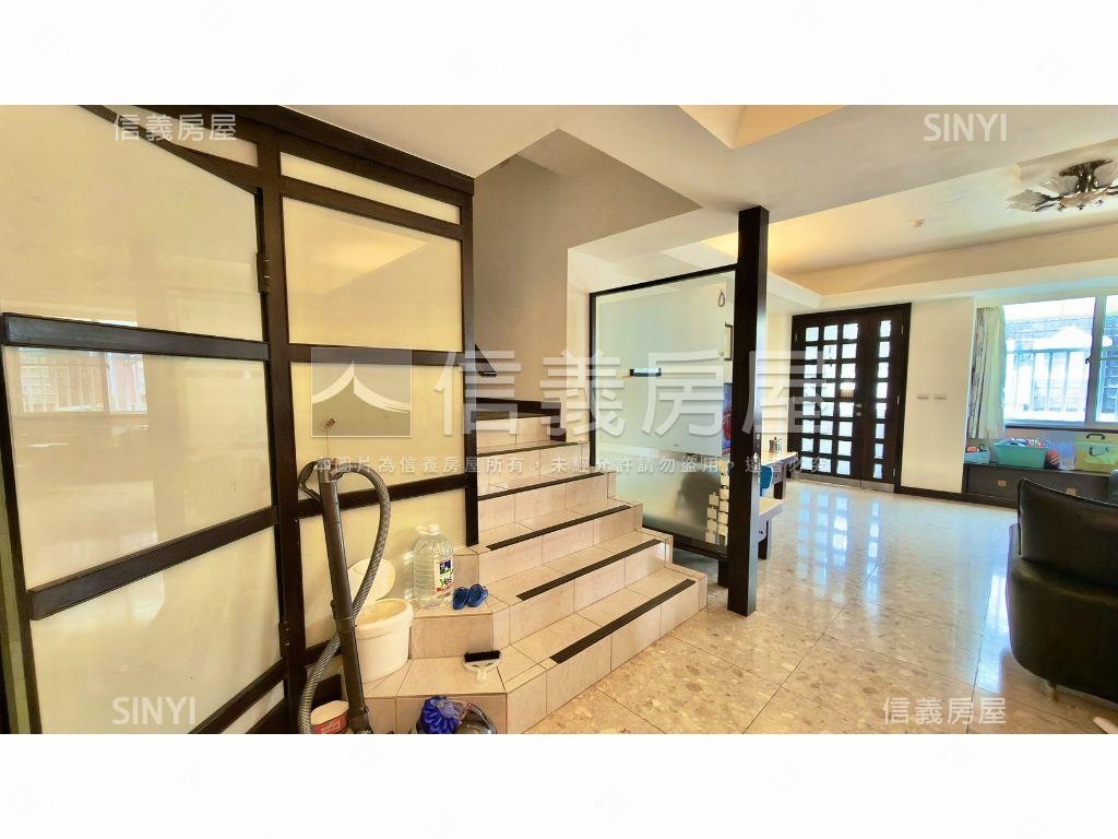 伯夫人豪氣上疊房屋室內格局與周邊環境