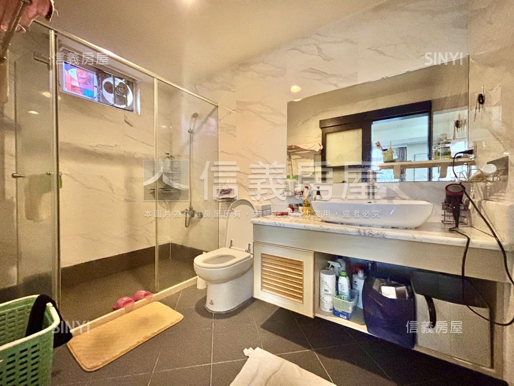 日暖風和●伯夫人上疊房屋室內格局與周邊環境