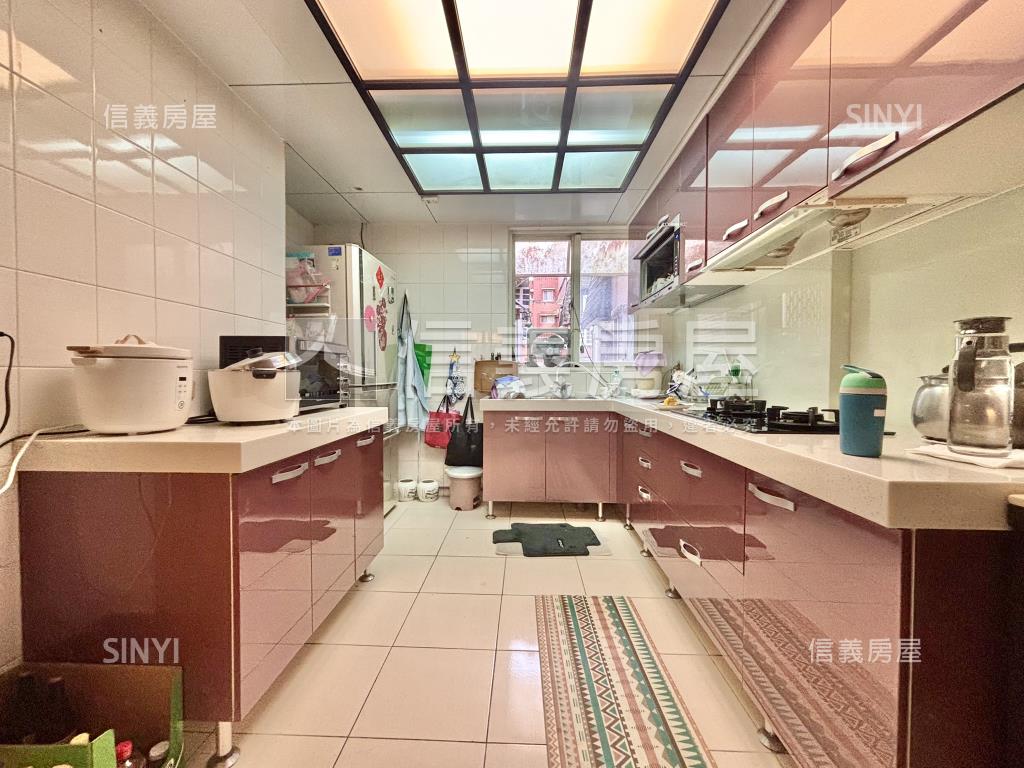 日暖風和●伯夫人上疊房屋室內格局與周邊環境