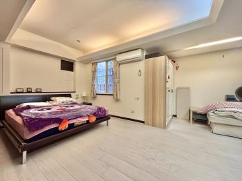 日暖風和●伯夫人上疊