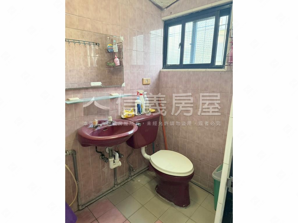 近草衙捷運站騎樓美透首選房屋室內格局與周邊環境