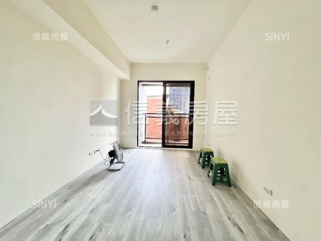龍潭國中旁全新２房車位房屋室內格局與周邊環境