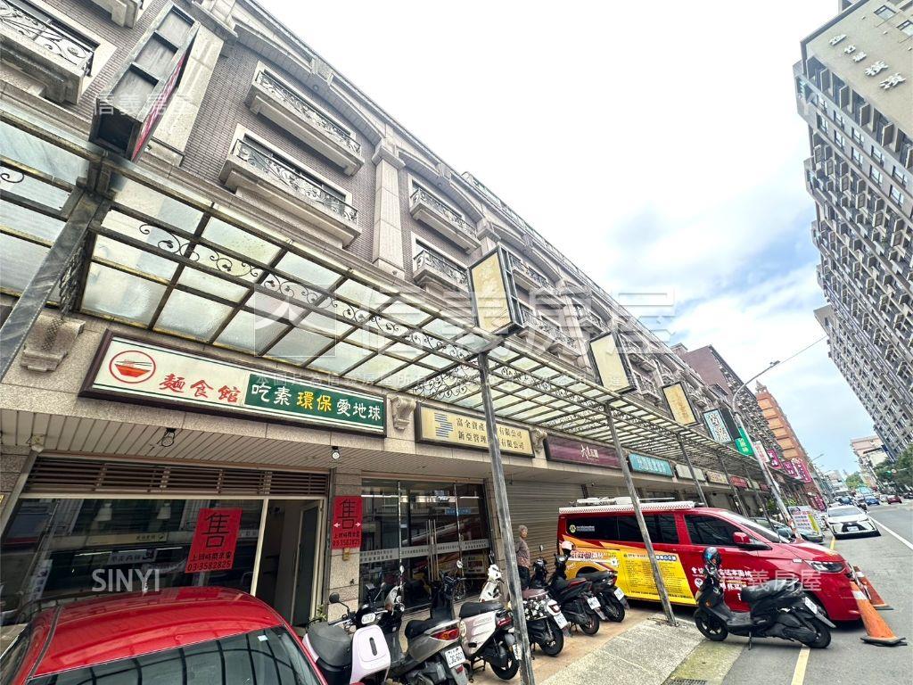 大業路百坪雙戶打通透店房屋室內格局與周邊環境