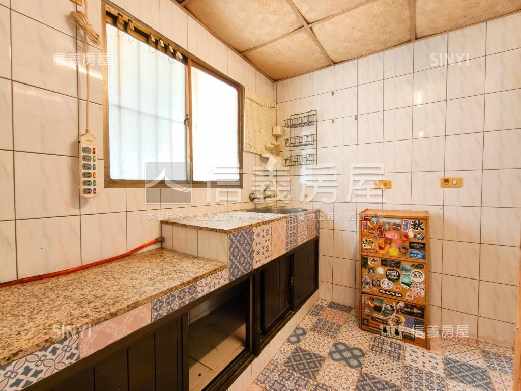 三重國小捷運房屋室內格局與周邊環境