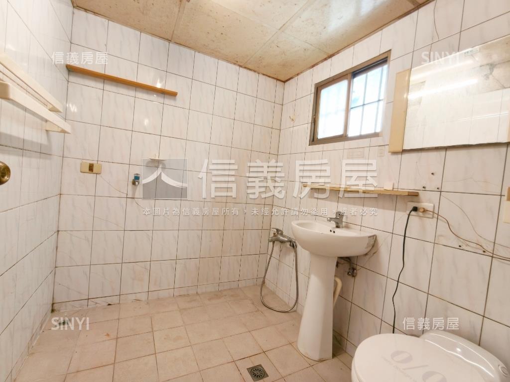 三重國小捷運房屋室內格局與周邊環境