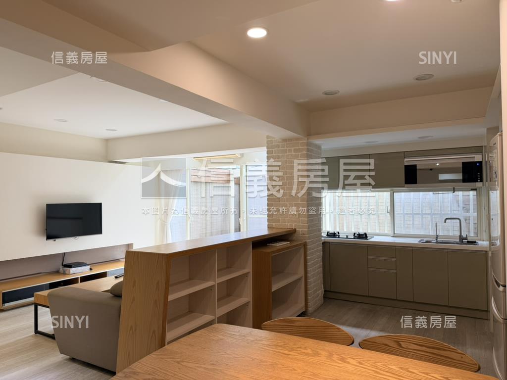 天東近公園巧廈房屋室內格局與周邊環境