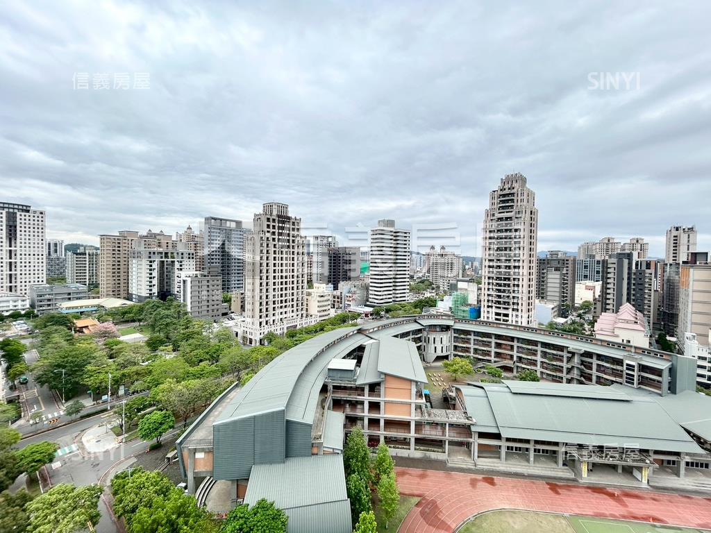 富宇葉慈．視野３房２車位房屋室內格局與周邊環境