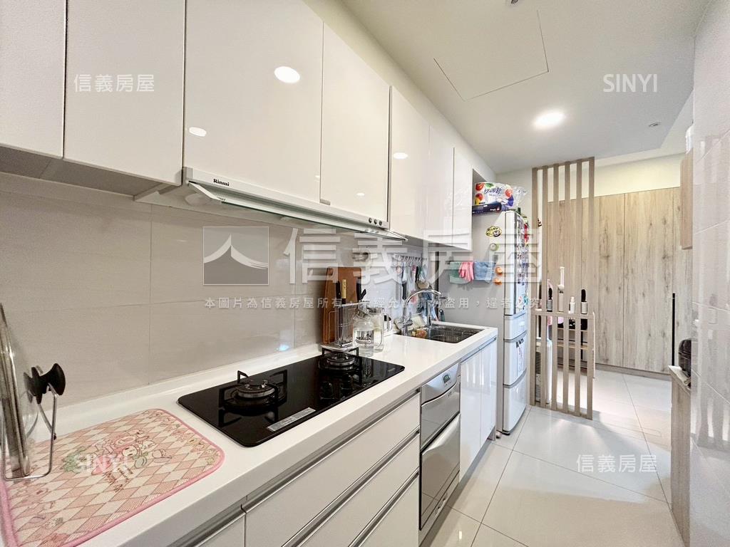 富宇葉慈．視野３房２車位房屋室內格局與周邊環境