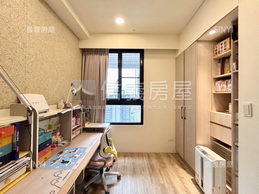 富宇葉慈．視野３房２車位房屋室內格局與周邊環境