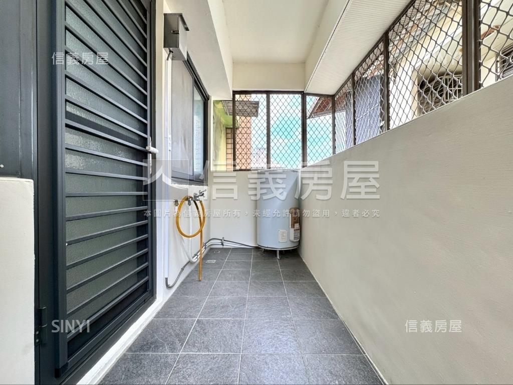 溪洲華廈美侖美奂三房讚房屋室內格局與周邊環境