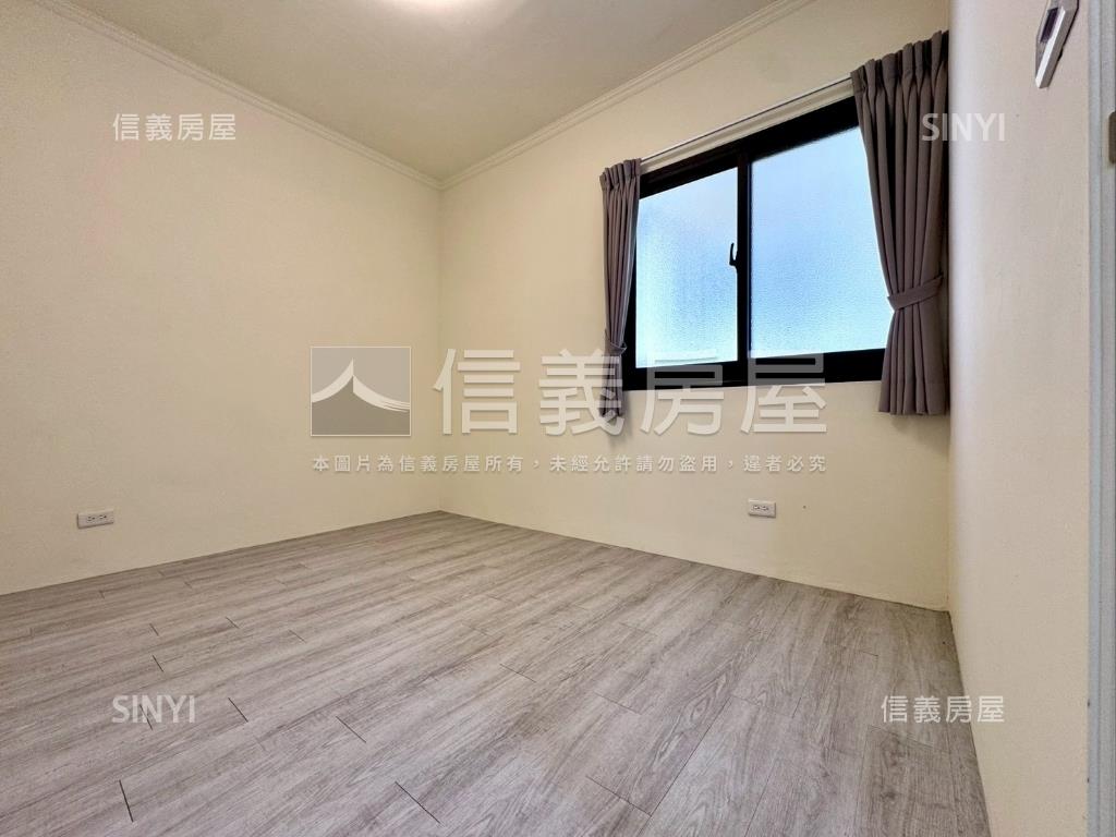 溪洲華廈美侖美奂三房讚房屋室內格局與周邊環境
