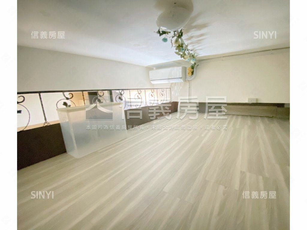 美挑高京站泳池景觀＋車位房屋室內格局與周邊環境