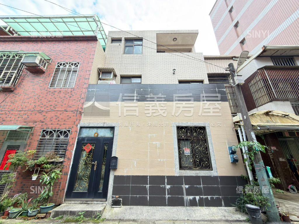 南亞前後臨路美透天房屋室內格局與周邊環境