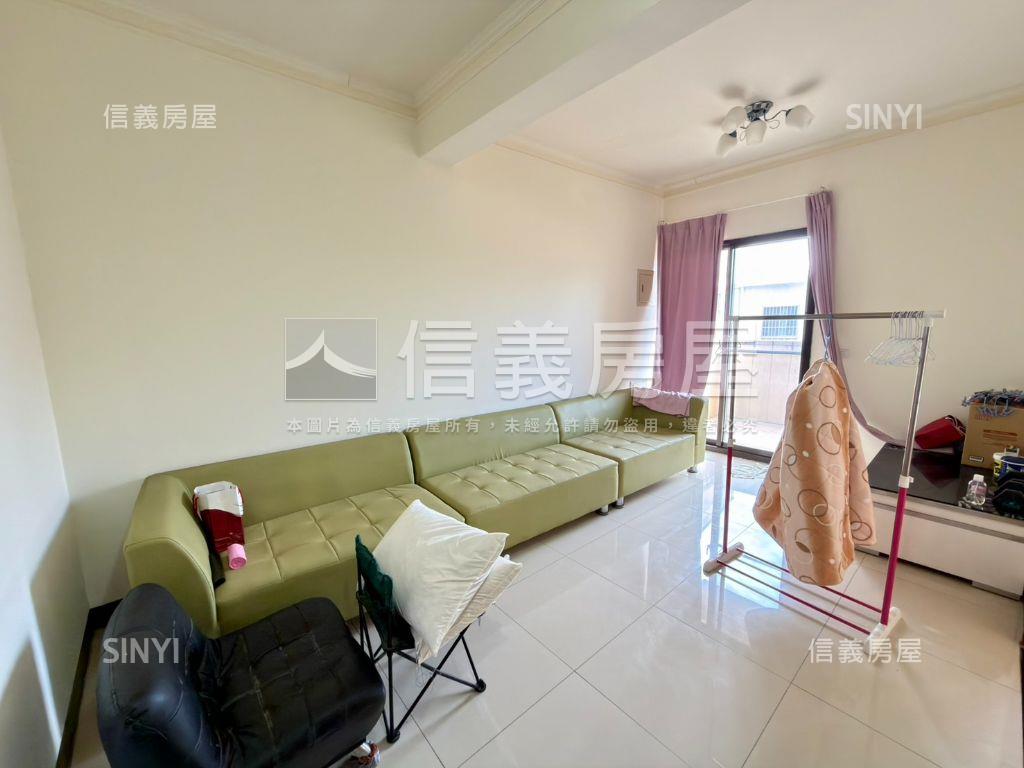 南亞前後臨路美透天房屋室內格局與周邊環境