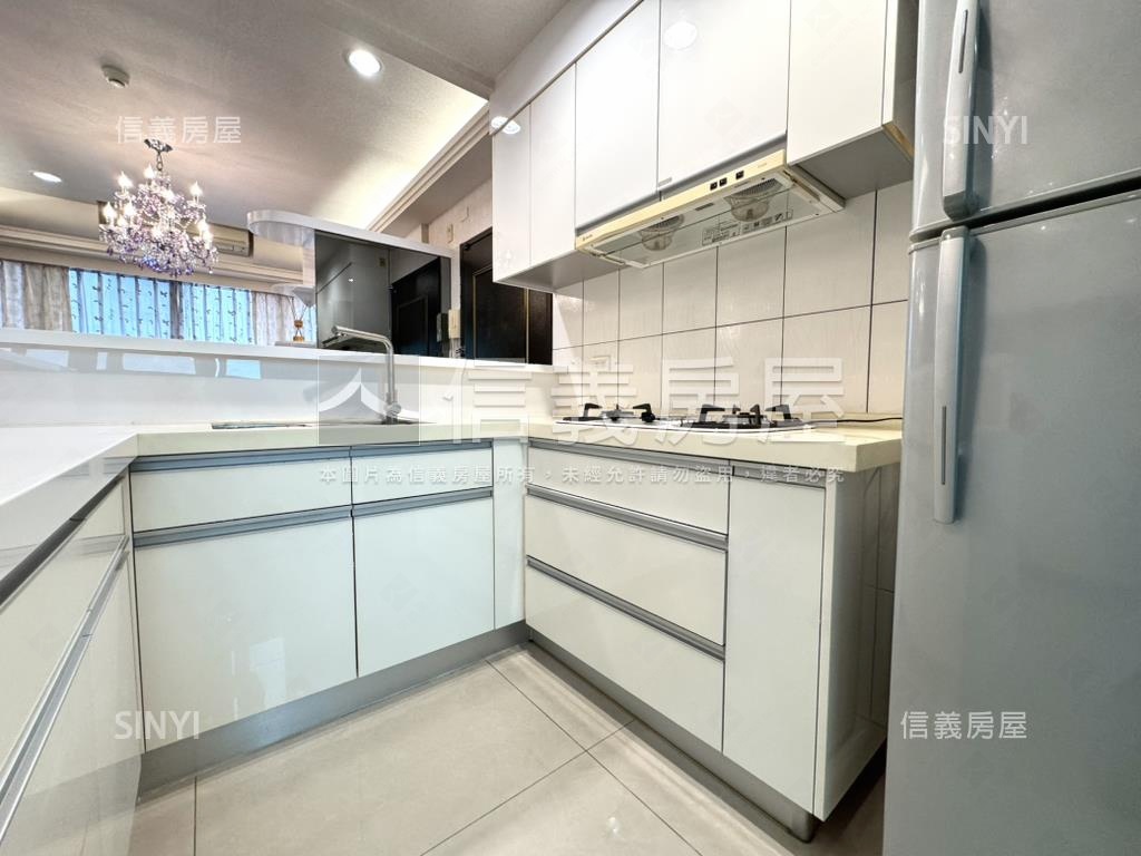 店長推☆大里二期視野兩房房屋室內格局與周邊環境