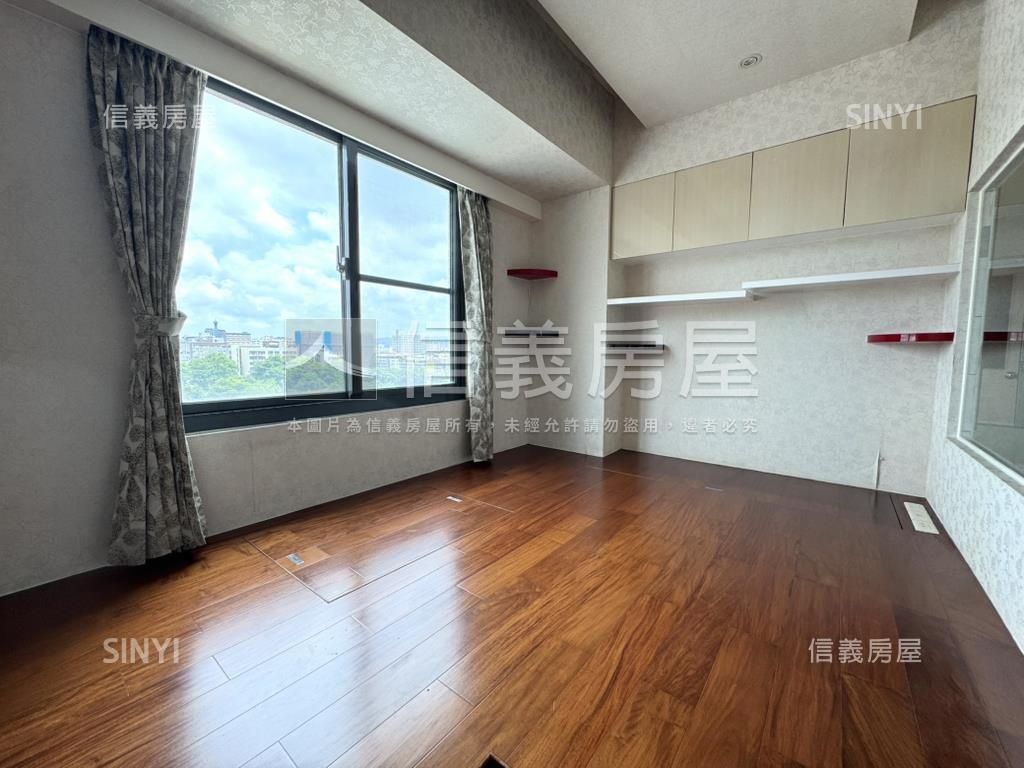 店長推☆大里二期視野兩房房屋室內格局與周邊環境