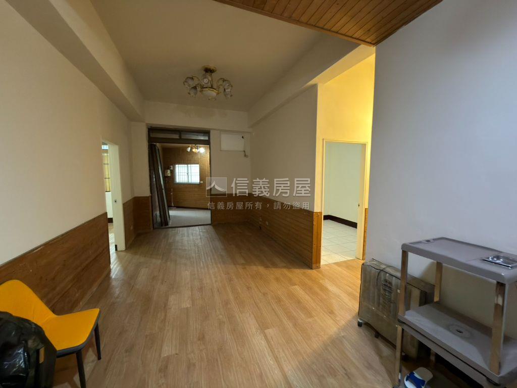 近交流道三房一樓美屋房屋室內格局與周邊環境