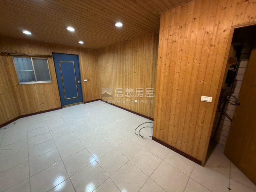 近交流道三房一樓美屋房屋室內格局與周邊環境