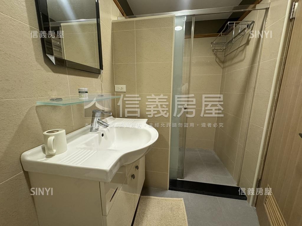 外雙溪綠景露臺別墅美景房屋室內格局與周邊環境