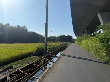 國道旁臨路美農地