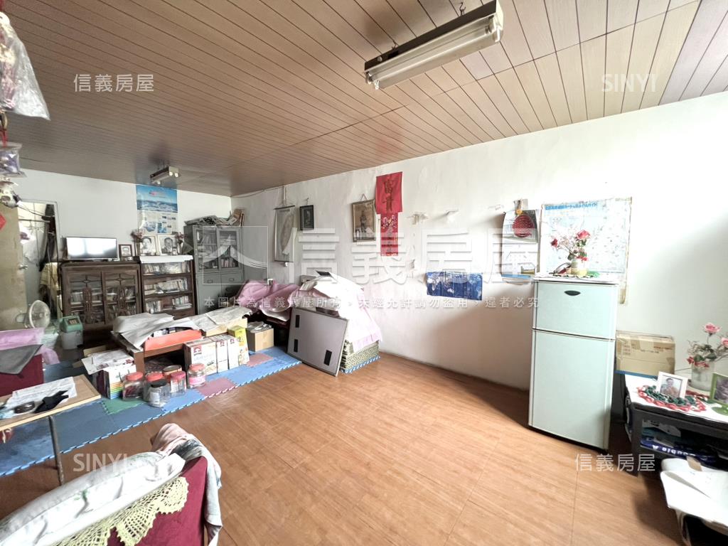小巨蛋頂加公寓大空間房屋室內格局與周邊環境
