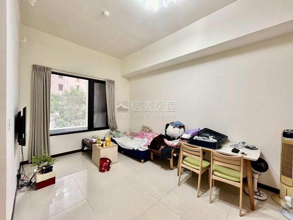 國賓大悅外棟角間三房房屋室內格局與周邊環境