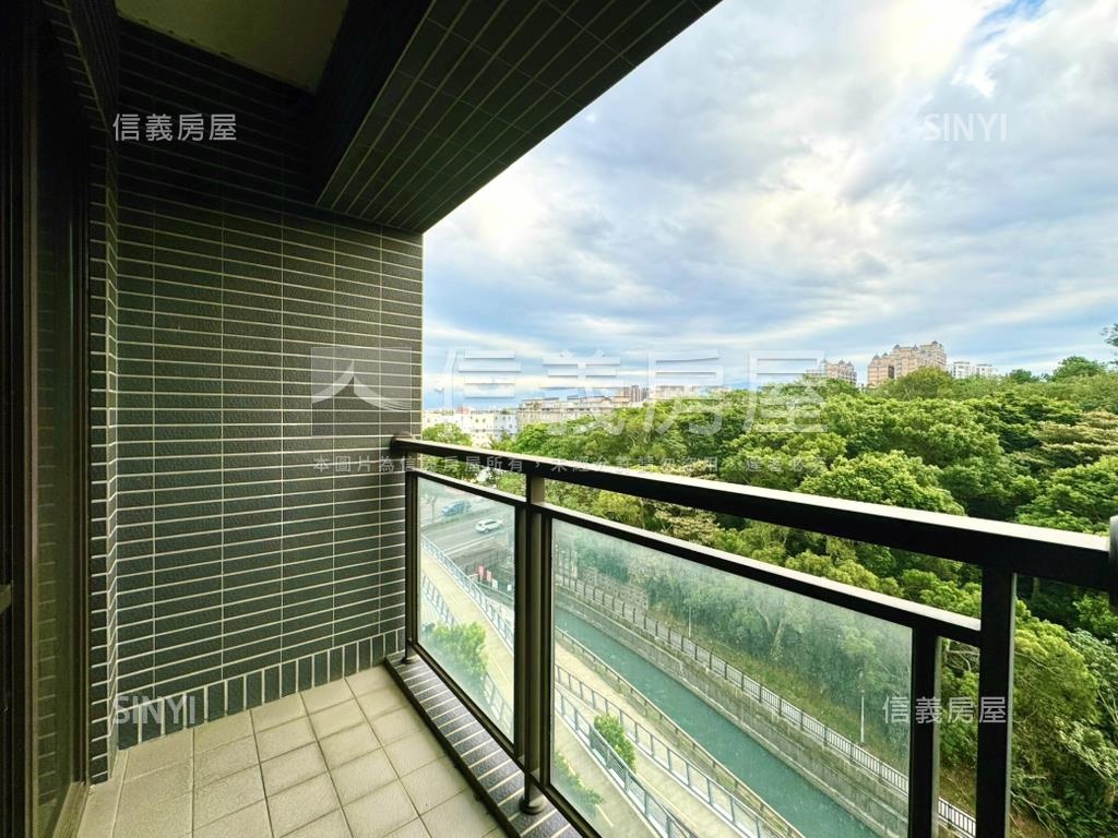 櫻花時代景觀美２房車位房屋室內格局與周邊環境