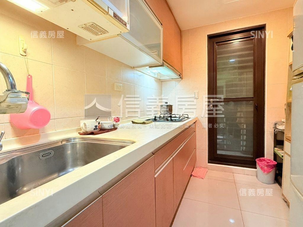 哈佛景觀中式美宅房屋室內格局與周邊環境