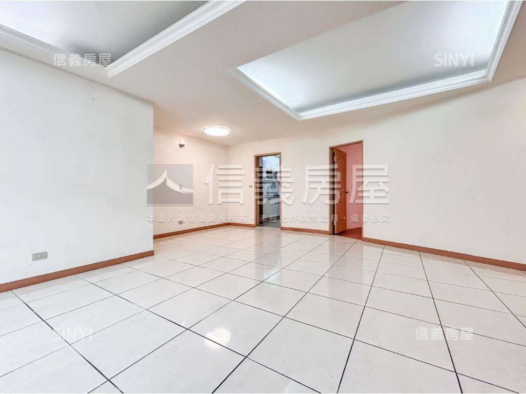 信義區地點好公寓三樓房屋室內格局與周邊環境