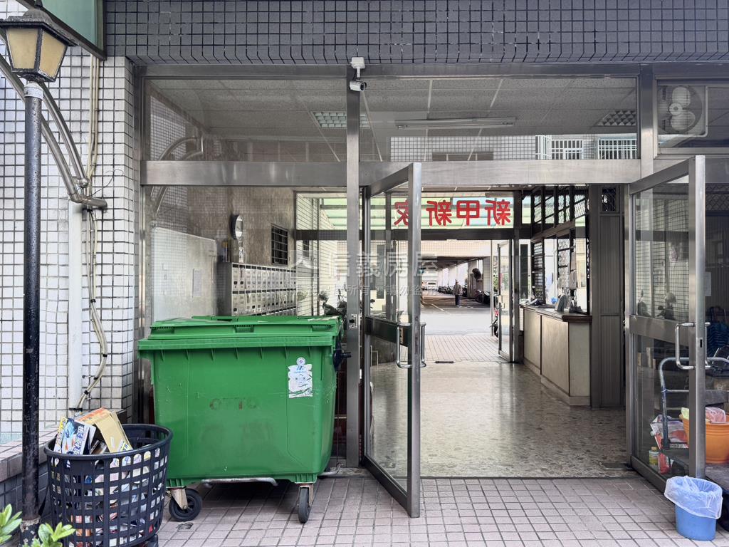 鳳新高中漂亮三房房屋室內格局與周邊環境